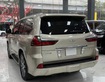 3 Bán Lexus LX570 sản xuất 2016 màu vàng cát.