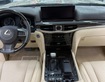 6 Bán Lexus LX570 sản xuất 2016 màu vàng cát.