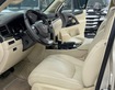 8 Bán Lexus LX570 sản xuất 2016 màu vàng cát.