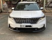 Kia Carnival màu trắng, xe gia đình 8 chỗ rộng rãi, phù hợp gia đình.