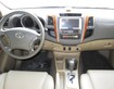 5 Bán Fortuner cũ. Bán Fortuner V 2011 màu bạc chạy 40.000 km cực đẹp