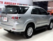 3 Bán xe Toyota Fortuner 2.7AT, màu bạc, máy xăng, số tự động, một cầu, sản xuất 2012