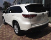 2 Giao ngay xe mới nhập khẩu Mỹ Toyota Highlander LE màu trắng, bảo hành 36 tháng