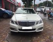 Việt Nhật Auto bán xe Mercedes   Benz E250 màu trắng, nội thất da cao cấp, sản xuất cuối 2012.