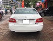 3 Việt Nhật Auto bán xe Mercedes   Benz E250 màu trắng, nội thất da cao cấp, sản xuất cuối 2012.