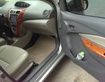 5 Bán xe Toyota Vios 1.5E màu sơn bạc chính chủ nhà tôi đi cẩn thận