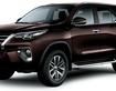 2 Cần bán Toyota Fortuner 2017 bản 2 cầu, tài chính linh hoạt cho khách hàng