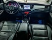 2 Cần bán xe kia Rondo 2017, số tự động, máy dầu, màu đỏ đô cực mới.