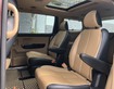 4 Cần Bán xe Kia Sedona 2.2L DATH, model 2017, màu Đỏ
