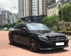 3 Gia đình cần bán xe C300, sản xuất 2015, bản AMG full option, màu đen.