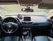 3 Cần bán xe Mazda3 sản xuất 2016, số tự động màu xám.