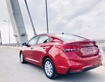 2 Hyundai Accent tự động - màu đỏ 2020