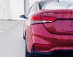 3 Hyundai Accent tự động - màu đỏ 2020