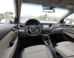 7 Hyundai Accent tự động - màu đỏ 2020