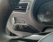1 Volkswagen Polo hatback-chương trình ưu đãi khi chốt xe ngay trong tháng
