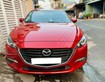 3 Mazda3 sản xuất 2018, số tự động, màu đỏ.