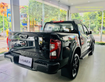 11 Nissan Navara pro4x 2021 mau đen