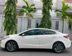 6 Tôi cần bán Kia Cerato 2016, số tự động, bản Full, màu trắng