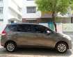 1 Gia đình cần bán Suzuki Ertiga 2014 màu xám