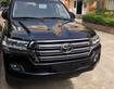 Land cruiser 2020 màu đen giao đầu tháng 11