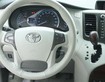 6 Toyota Siena XLE  