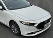 Mazda 3 Deluxe sx2022 odo 3v một chủ từ mới. 