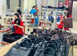 Nguồn sỉ ví da b,ò từ 35k,. 