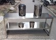 Bàn inox có bánh xe 