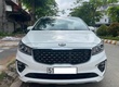 Bán xe Kia Sedona 2019 Full dầu, màu trắng. 