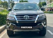 Bán xe Toyota Fortuner 2018, số tự động, máy xăng 2.7V 4x2, màu nâu. 