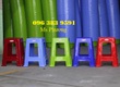 Ghế cao sọc nhiều màu sắc nổi bật, dùng cho quán ăn, gia đình, sân vườn 
