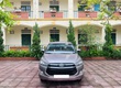Gia đình tôi cần bán chiếc xe ô tô Toyota Innova 2.0E màu xám vàng 2020
