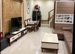 Nhà lô nhì đường số kế hồ bơi Vân Đồn Q4  Ngang 4 m   dtsd...