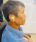 Đeo máy trợ thính có bị điếc nặng hay phụ thuộc hơn không 