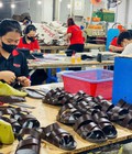 Xưởng sản xuất dép da cho shop đang tìm nguồn hàng lâu dài Xưởng sản xuất dép da cho shop đang tìm nguồn hàng lâu dài