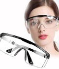 Cách chọn kính bảo hộ lao động chuẩn công việc 
