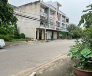 2 Chính chủ cần bán lô đất cực đẹp ngay tp dĩ an