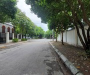 1 Phân lô phố lâm hạ, dt130m , mặt tiền 5m, lô góc, khu vip quận long biên.