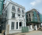 Quỹ shophouse, biệt thự Avenue Garden Tây Thăng Long, giá từ 165tr/m2.