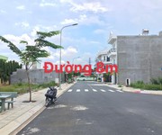 Đất sau Chợ Thủ Thừa, đường vào 8m, full thổ giá tốt 550tr/100m2. Xem đất 0901 003 760
