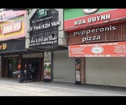 1 Hiếm: mặt phố giảng võ, đống đa, gần hồ giảng võ, dt: 116m2, mt: 5.5m, giá: 26.x tỷ