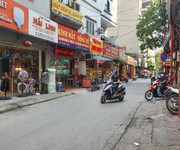 1023 Đất ngộp cần bán gấp