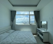 Cho thuê căn hộ 2 phòng ngủ rộng 76m2 , view phố biển quá là đẹp giá lại rẻ tại mường thanh 04 trần