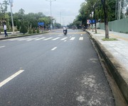 Đất nền mặt tiền đường lớn 33m ngay trung tâm Đà Nẵng. Giá chỉ 6X triệu/m2