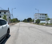 Bán lô đất 20x10m Nghi Hương Cửa Lò Nghệ An Đường trước 15m hướng Đông SĐCC LH: 0913 296 825.