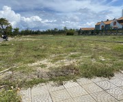 Chính chủ bán đất 300m2 đã có sổ