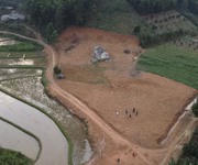 Bán đất ven suối view núi Tân Lạc - Hòa Bình - 500m2 full thổ cư - Oto vào - LH: 0913 296 825.