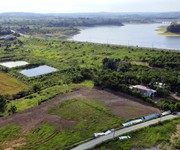 Bán đất vườn hơn 1ha gần hồ Suối Rao