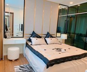 4 Bán gấp 5 suất ngoại giao căn góc 98,6m2 3pn 3 mặt thoáng,hướng đông nam tại tòa river cực mát.giá