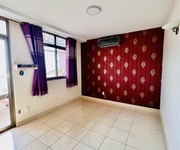 1 Chính chủ cần bán căn hộ chung cư screc tower. 974a trường sa, p.12, quận 3.